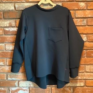 Sold out Noble 31 neoprene black top